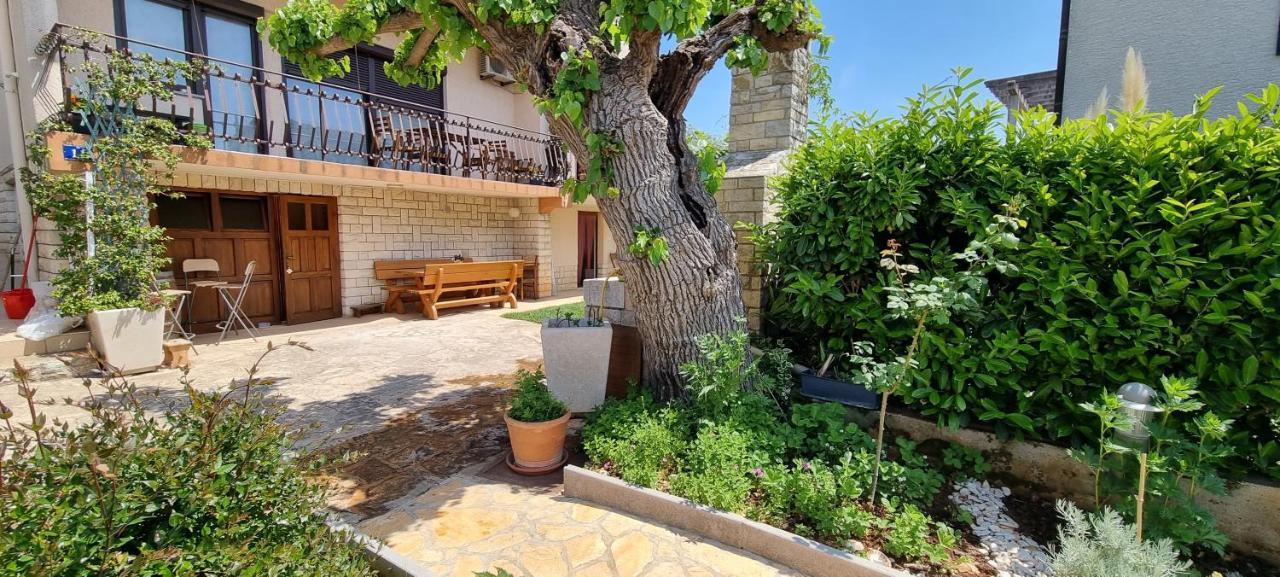 Апартаменты App Maria 1 Замбратия Экстерьер фото